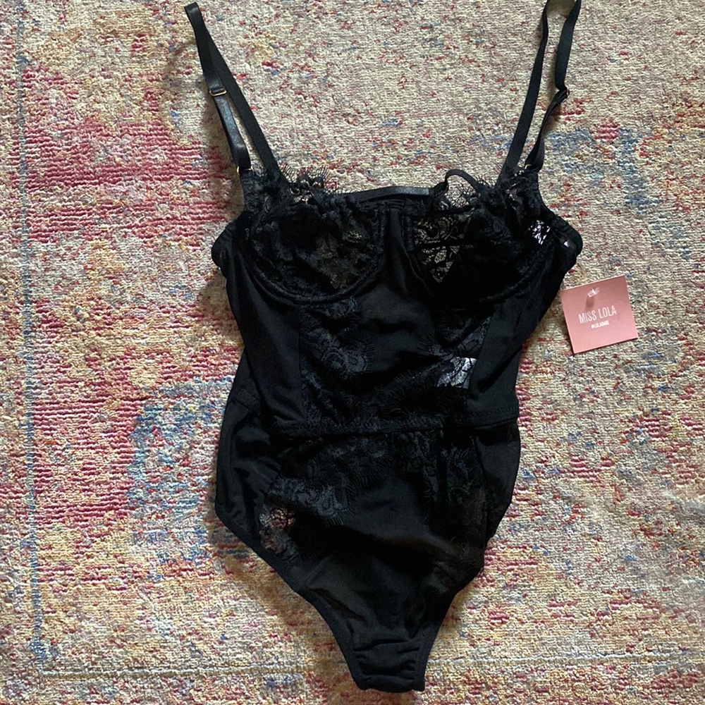 Miss Lola Black Bodysuit
